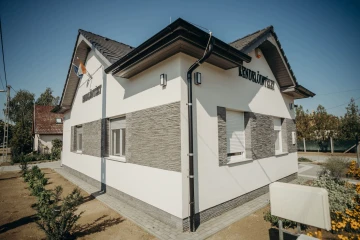 A felsőnyáregyházi orvosi rendelő korszerűsítése, eszközbeszerzés thumb