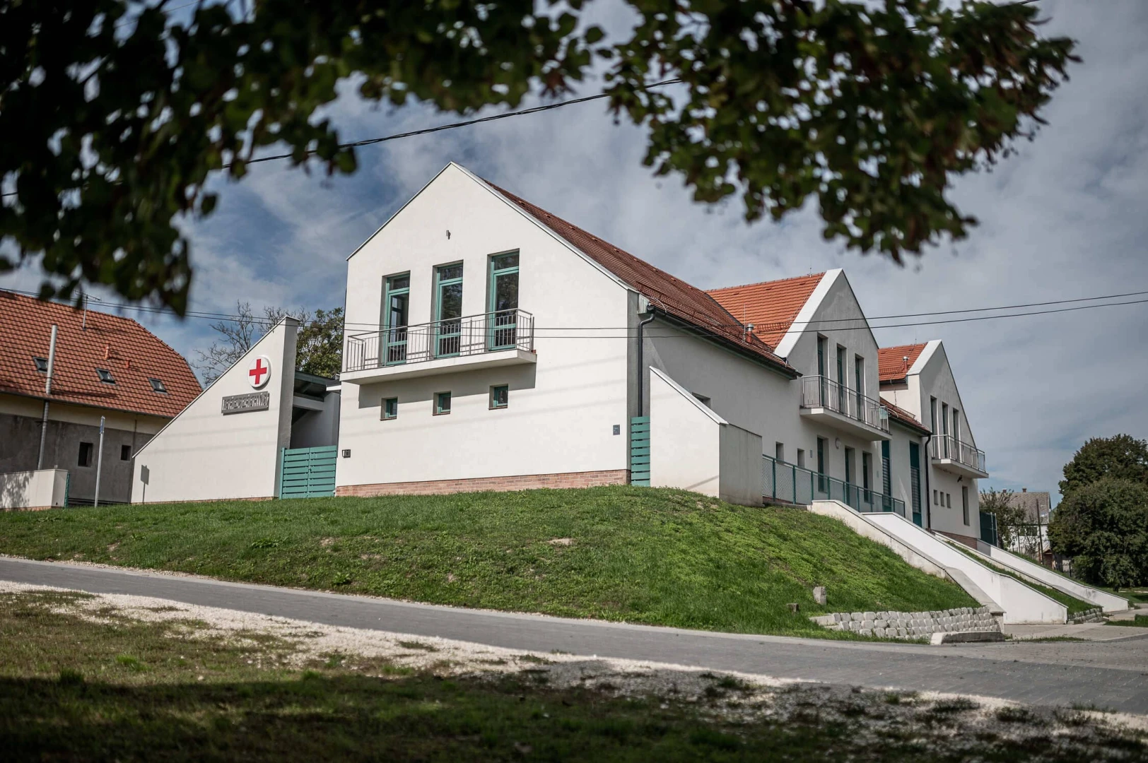 Egészségügyi alapellátó-rendszer infrastrukturális fejlesztése Perbálon