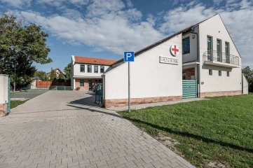 Egészségügyi alapellátó-rendszer infrastrukturális fejlesztése Perbálon thumb