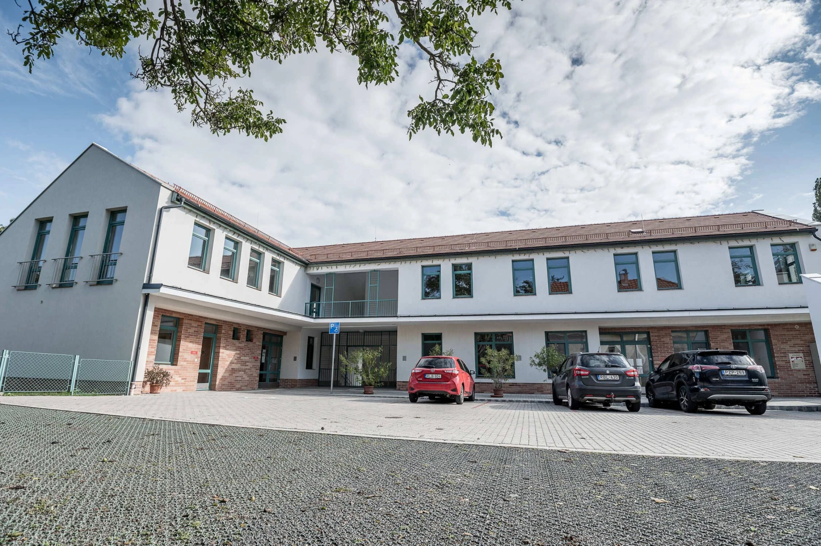 Egészségügyi alapellátó-rendszer infrastrukturális fejlesztése Perbálon