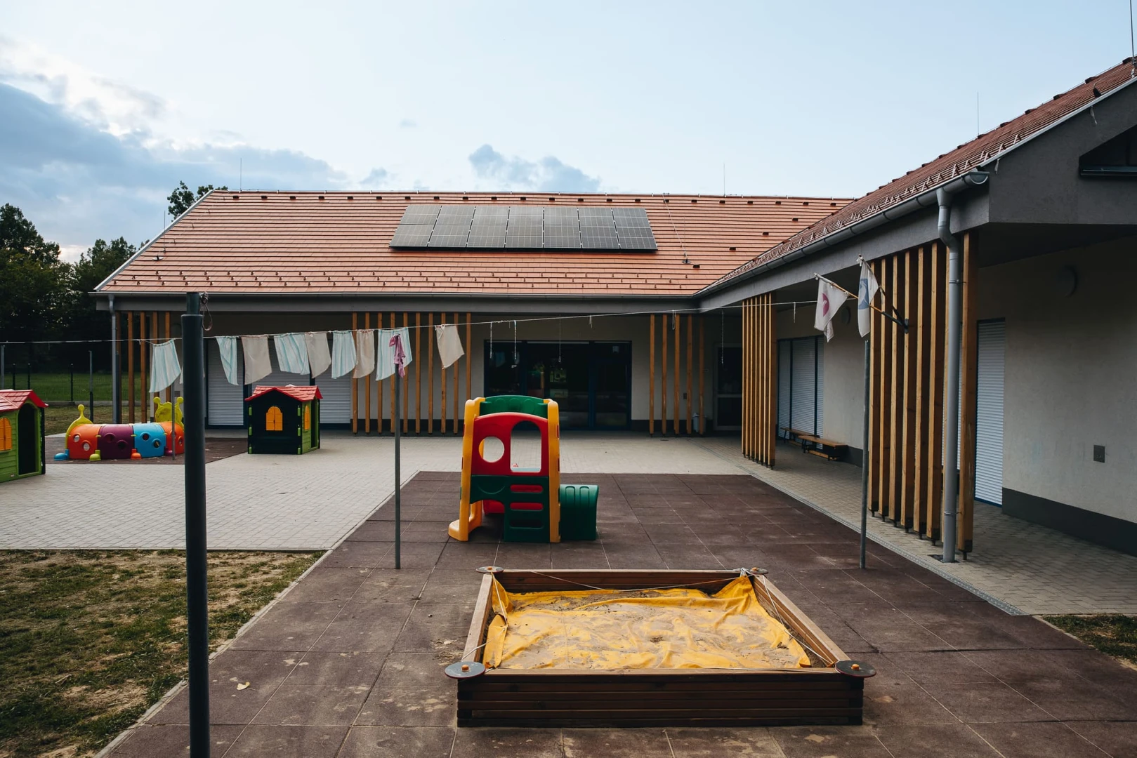 48 férőhelyes Bagi Gólyahír Bölcsőde építése