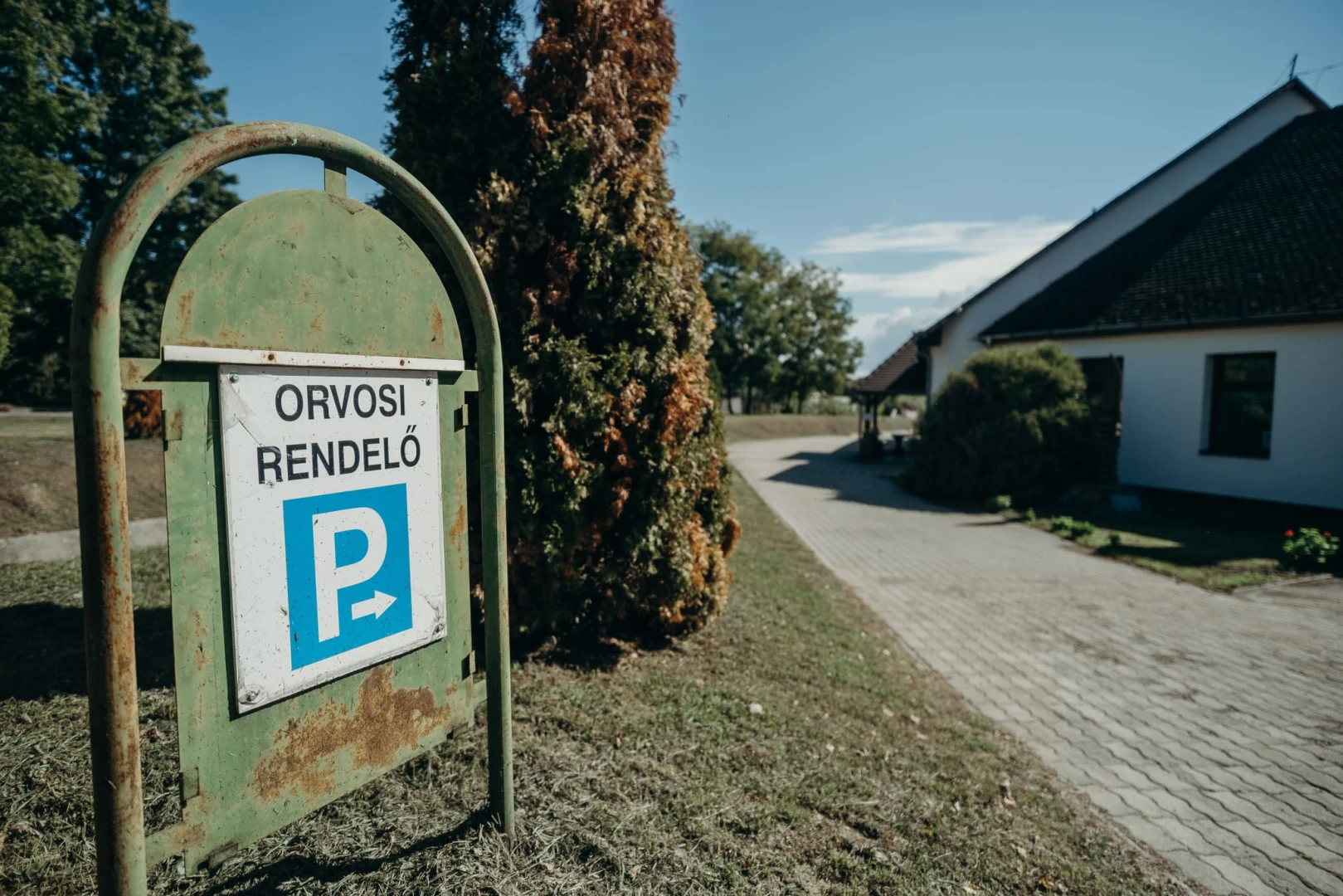 Orvosi rendelő korszerűsítése Csővár Községben