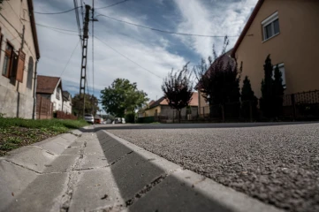Belterületi utak fejlesztése Perbál Községben thumb