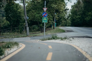 Kerékpárút létesítése Nagykovácsi és Budapest – Adyliget között, Remeteszőlős közbeiktatásával thumb
