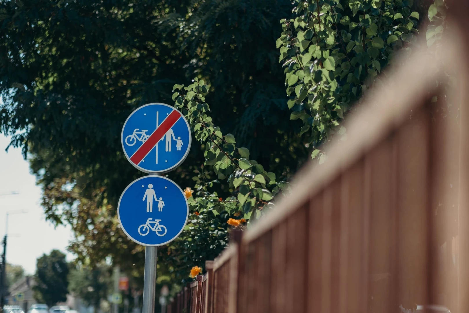 Árpád tér és HÉV állomás közötti kerékpárút létesítése.