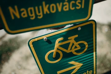 A Nagykovácsi-medence kerékpáros útkapcsolat kialakítása Remeteszőlős és Budapest között thumb