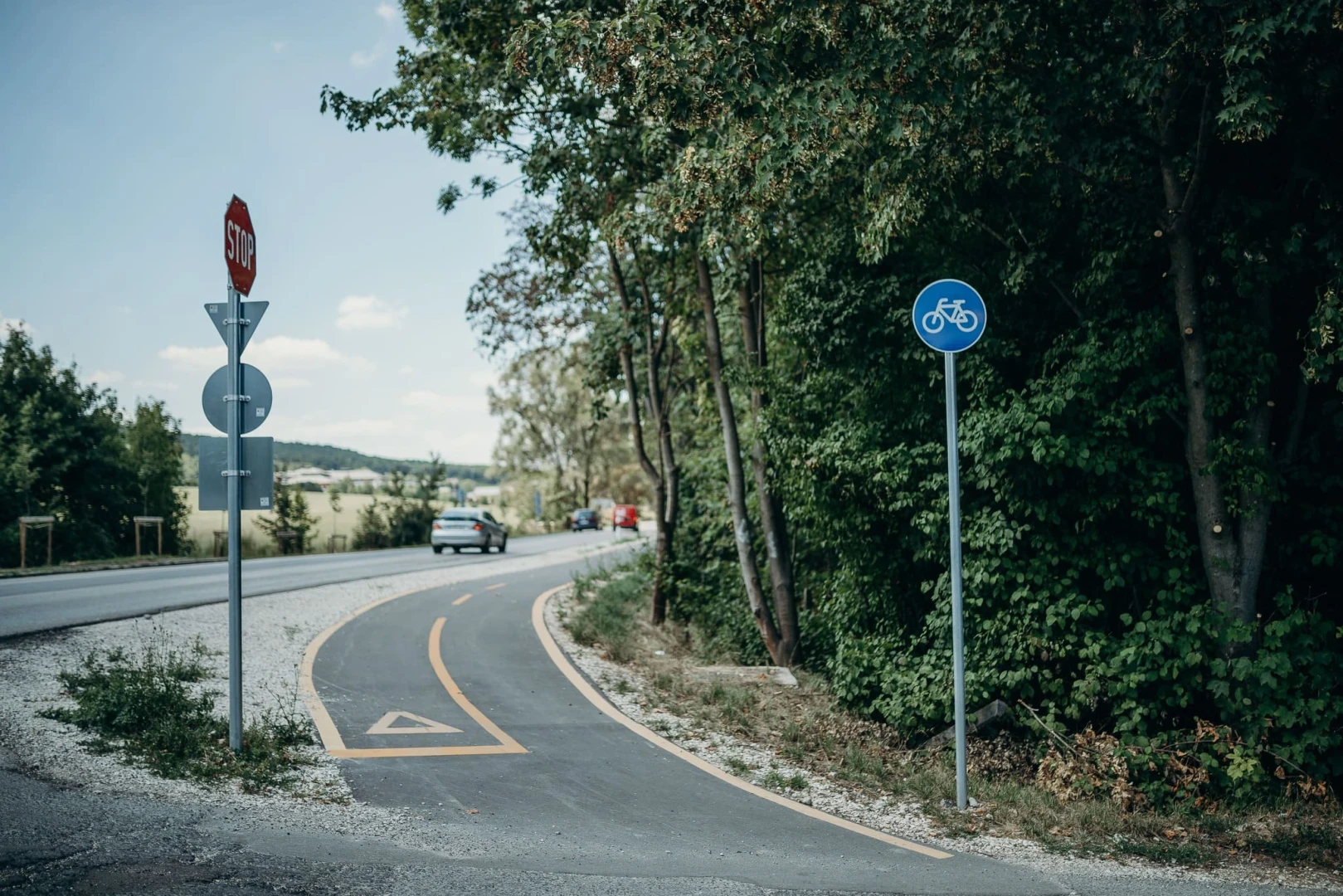 A Nagykovácsi-medence kerékpáros útkapcsolat kialakítása Remeteszőlős és Budapest között