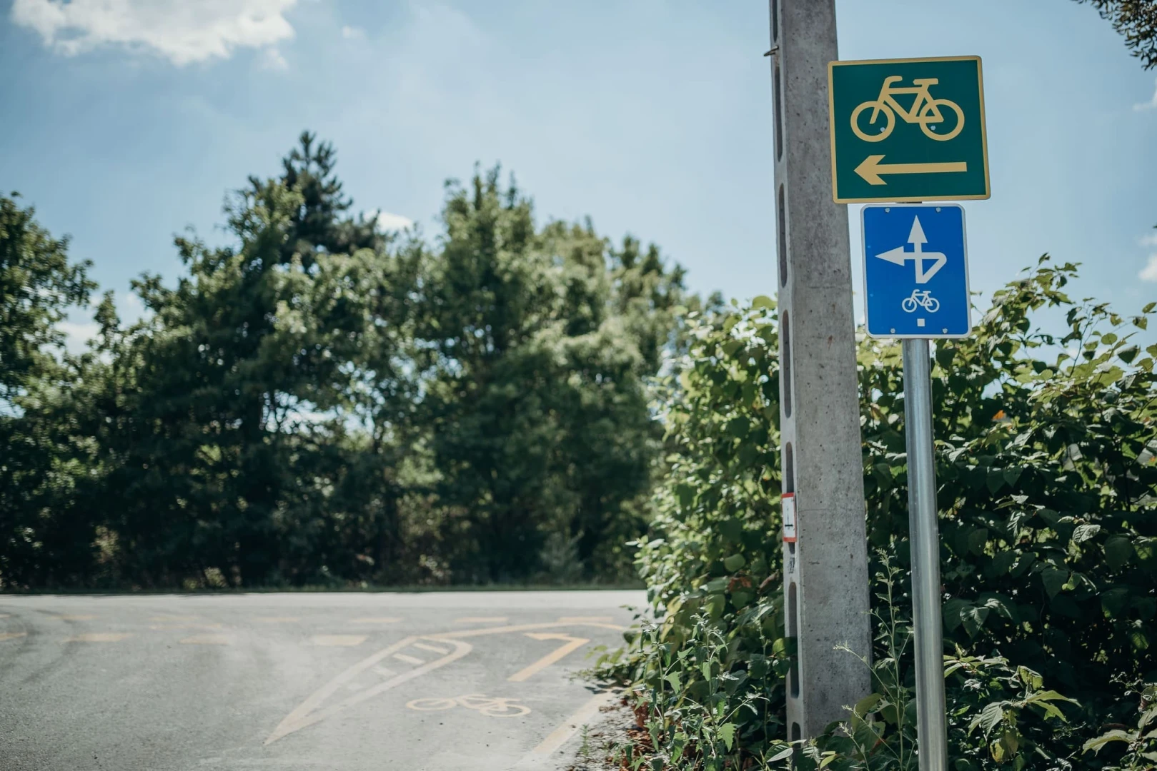 A Nagykovácsi-medence kerékpáros útkapcsolat kialakítása Remeteszőlős és Budapest között