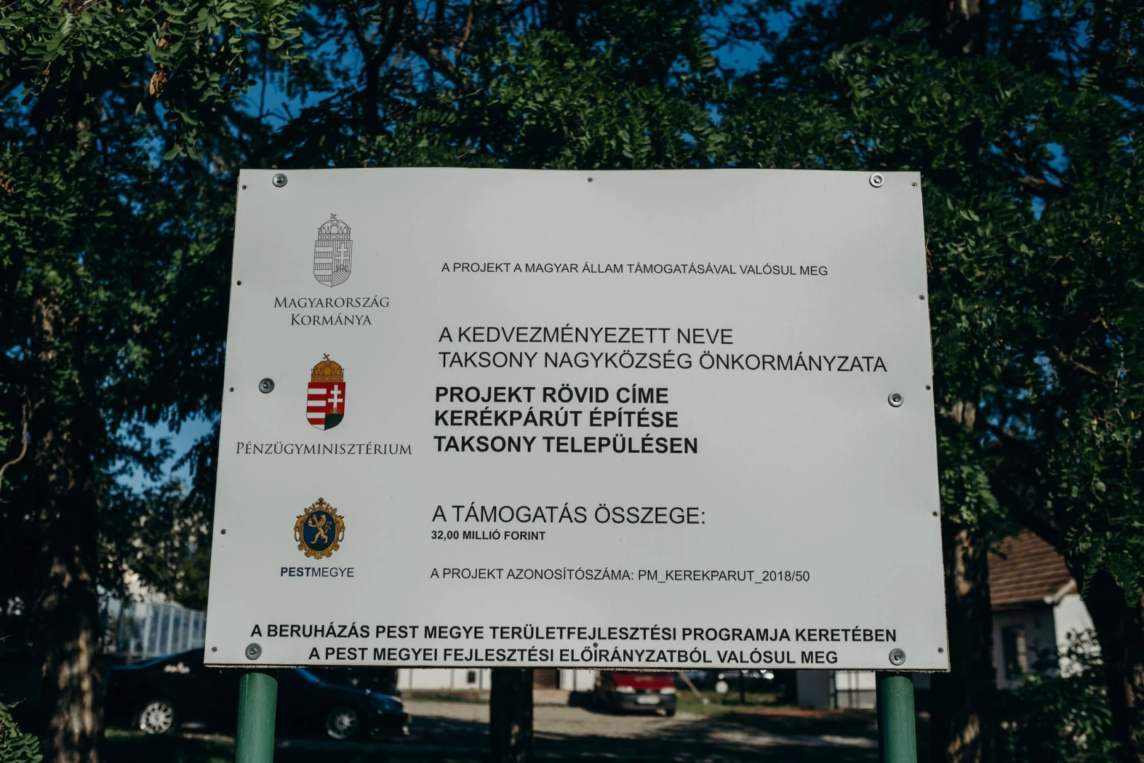 Kerékpárút építése Taksony településen