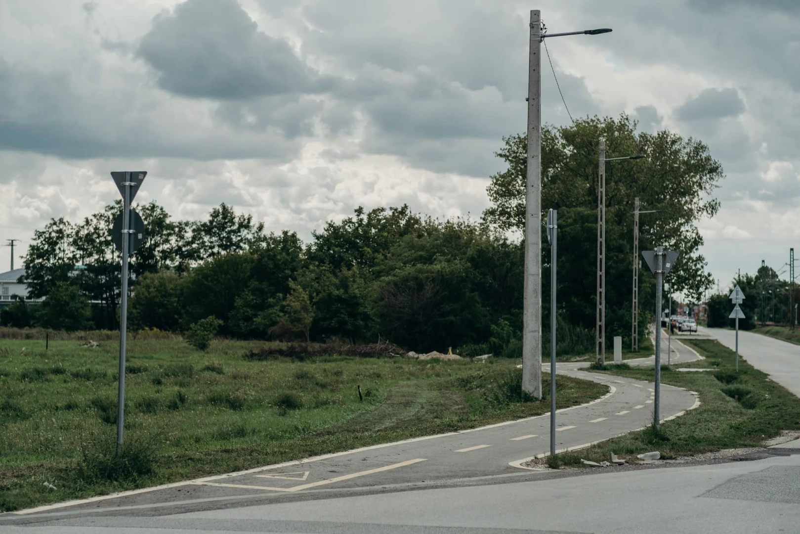 Kerékpárút építése Tököl Városban