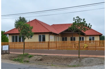 Új egészségház építése Dánszentmiklóson thumb