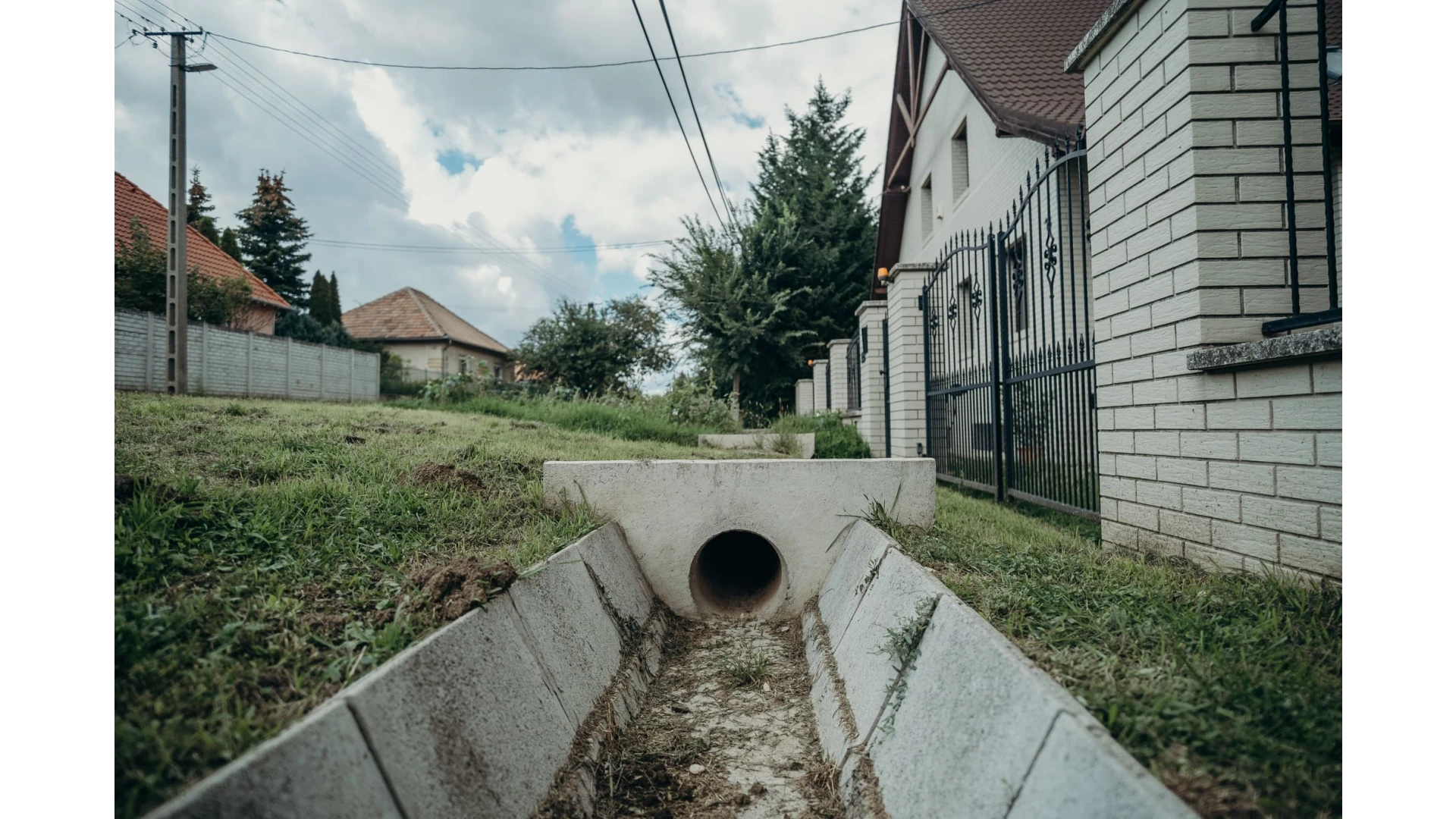 Kisnémedi Község belterületi felszíni csapadékvíz-vízelvezetés II. üteme