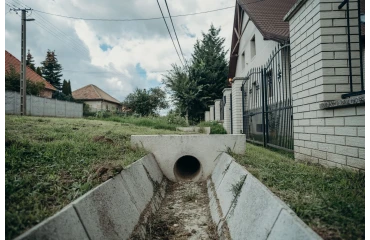 Kisnémedi Község belterületi felszíni csapadékvíz-vízelvezetés III. üteme thumb