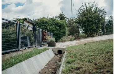 Kisnémedi Község belterületi felszíni csapadékvíz-vízelvezetés III. üteme thumb