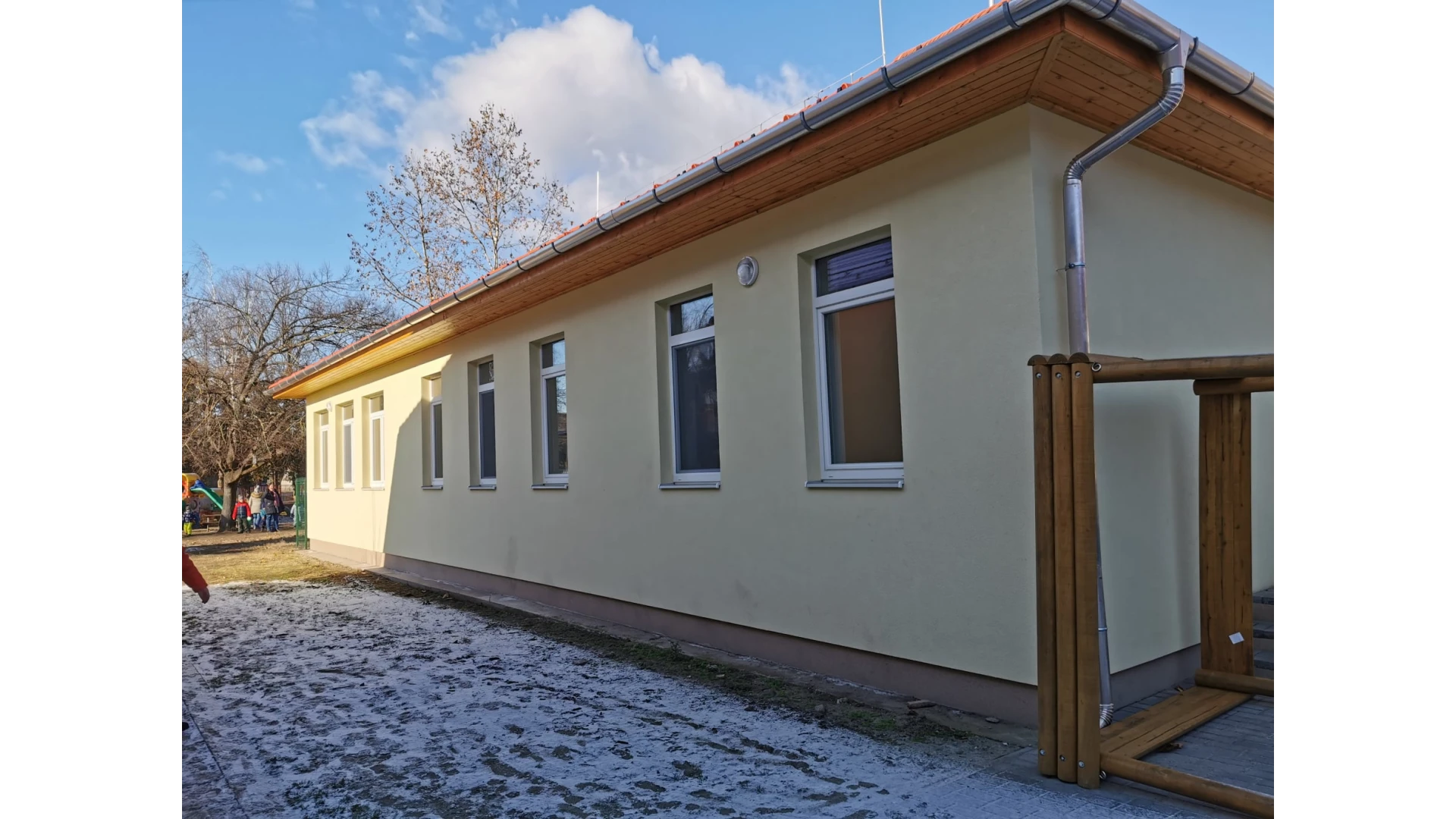 Új, 1 csoportszobás bölcsőde épület megépülése Galgahévízen