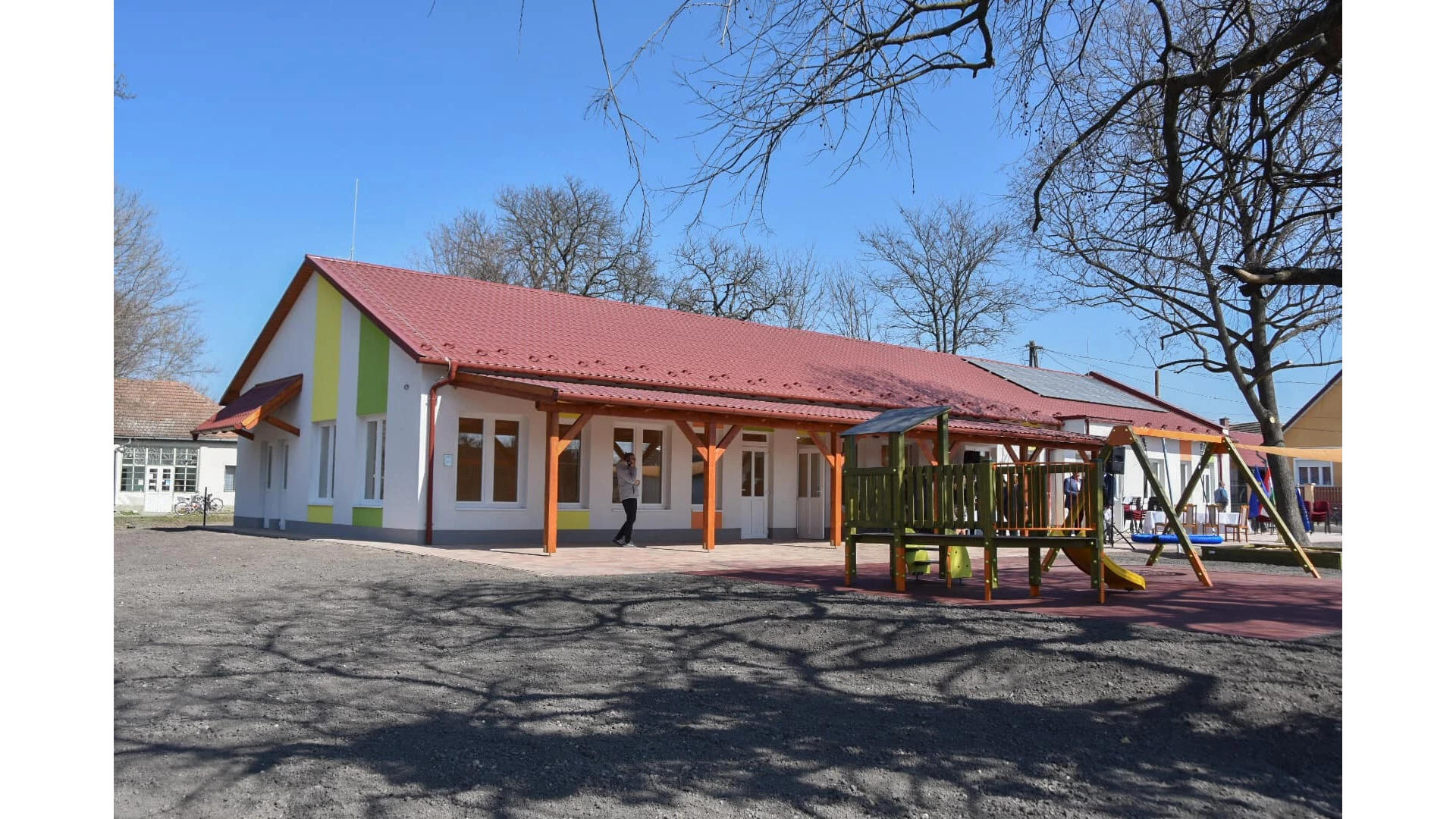 Új, két csoportszobás bölcsőde építési projektje/építése Dömsödön
