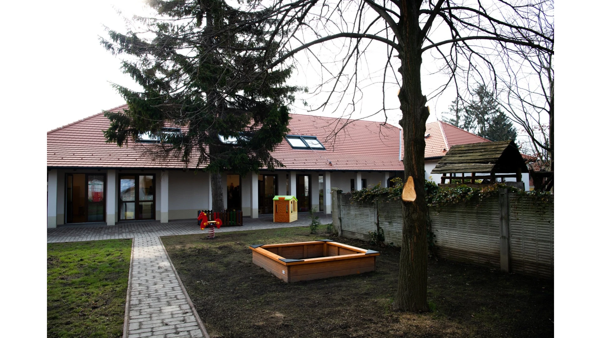 Új bölcsőde építése Pátyon