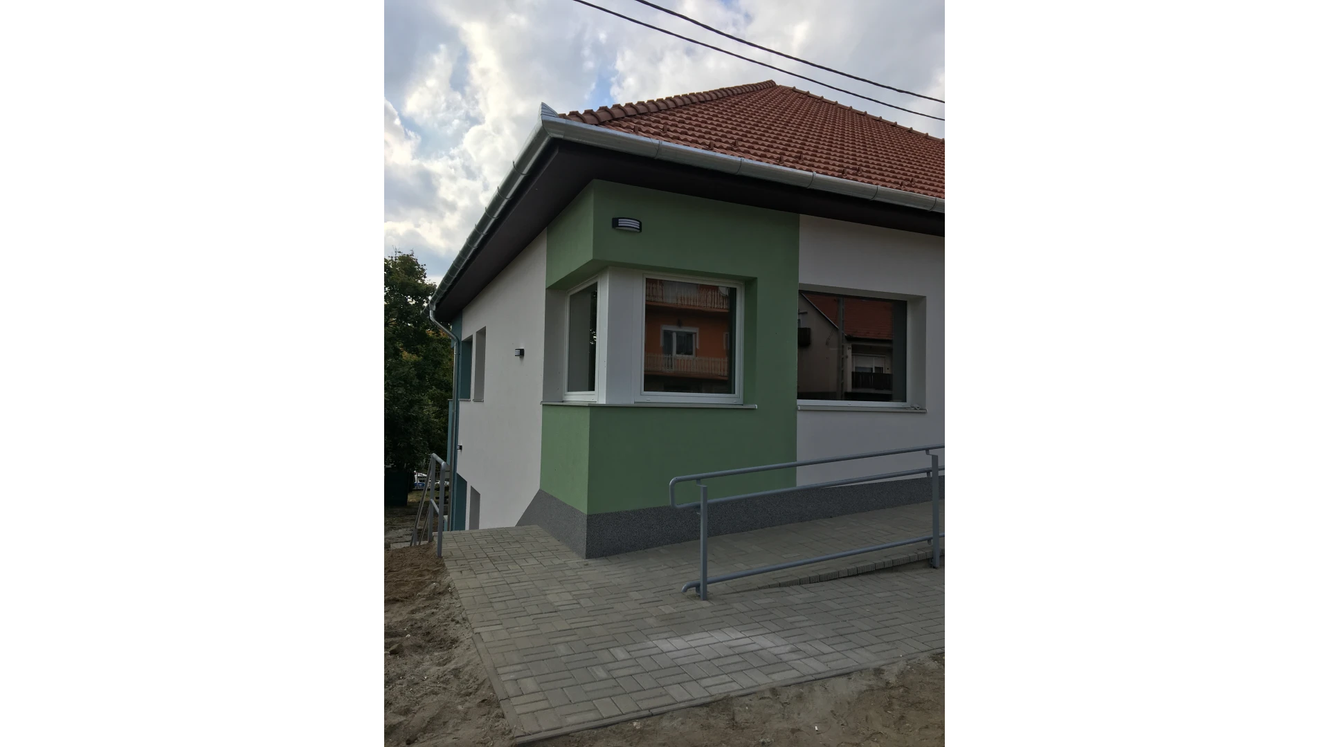 Gézengúz Óvoda bővítése Tápióság községben