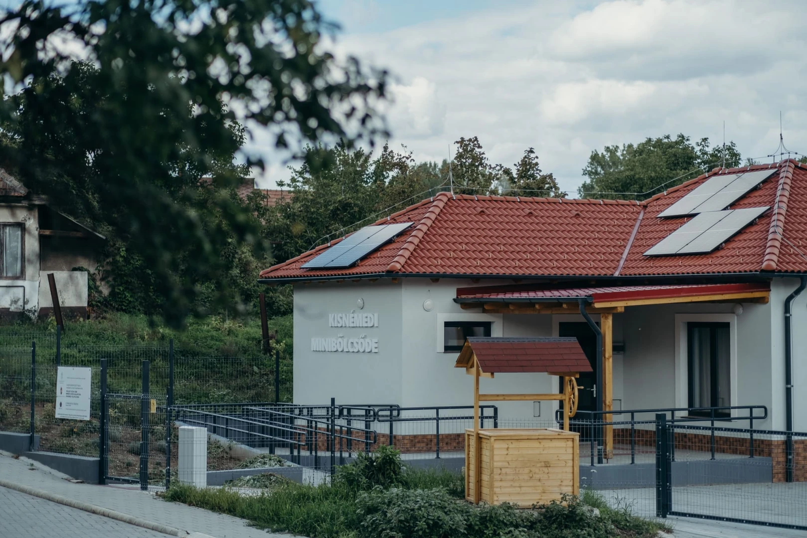 Új mini bölcsőde építése Kisnémedi községben