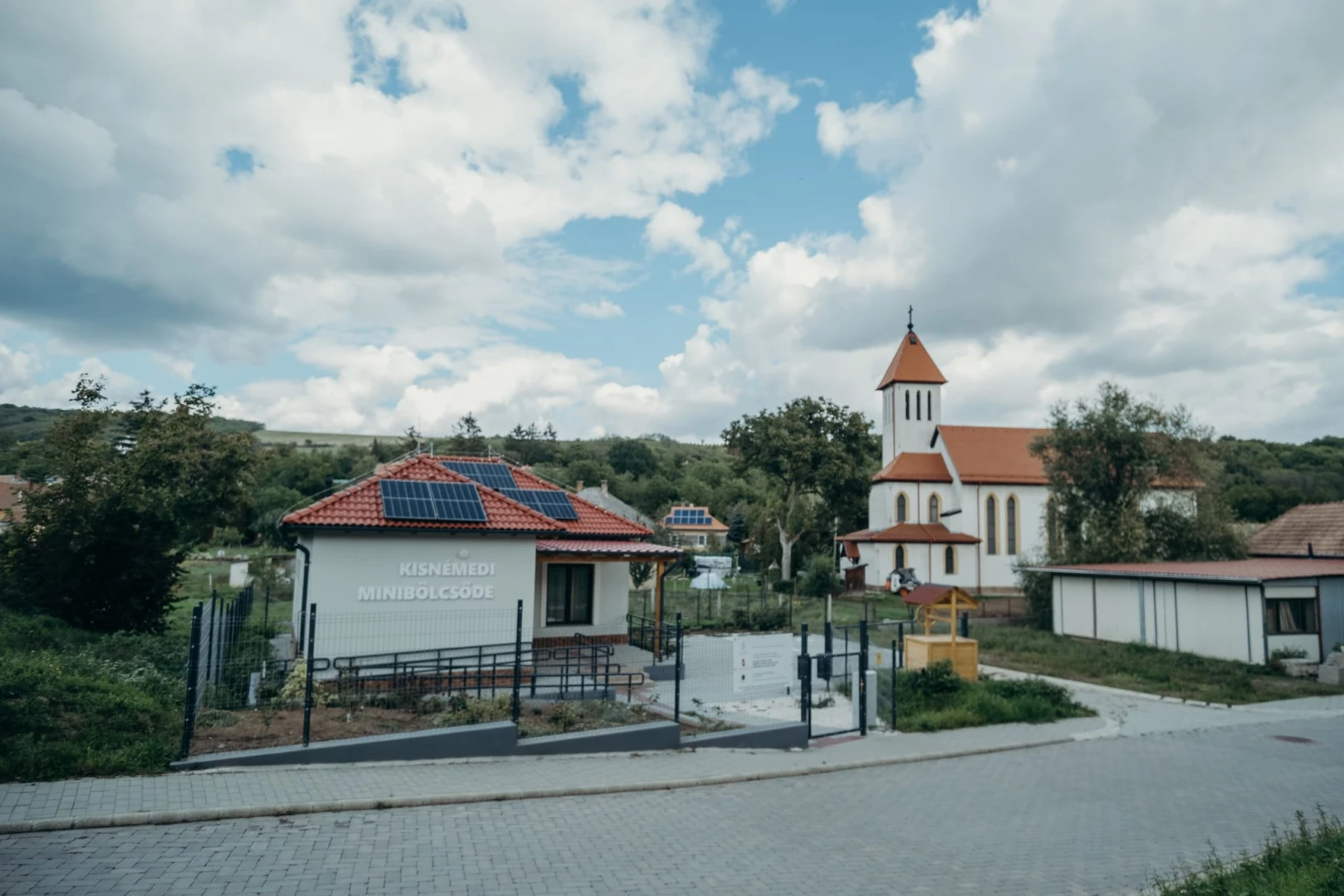 Új mini bölcsőde építése Kisnémedi községben