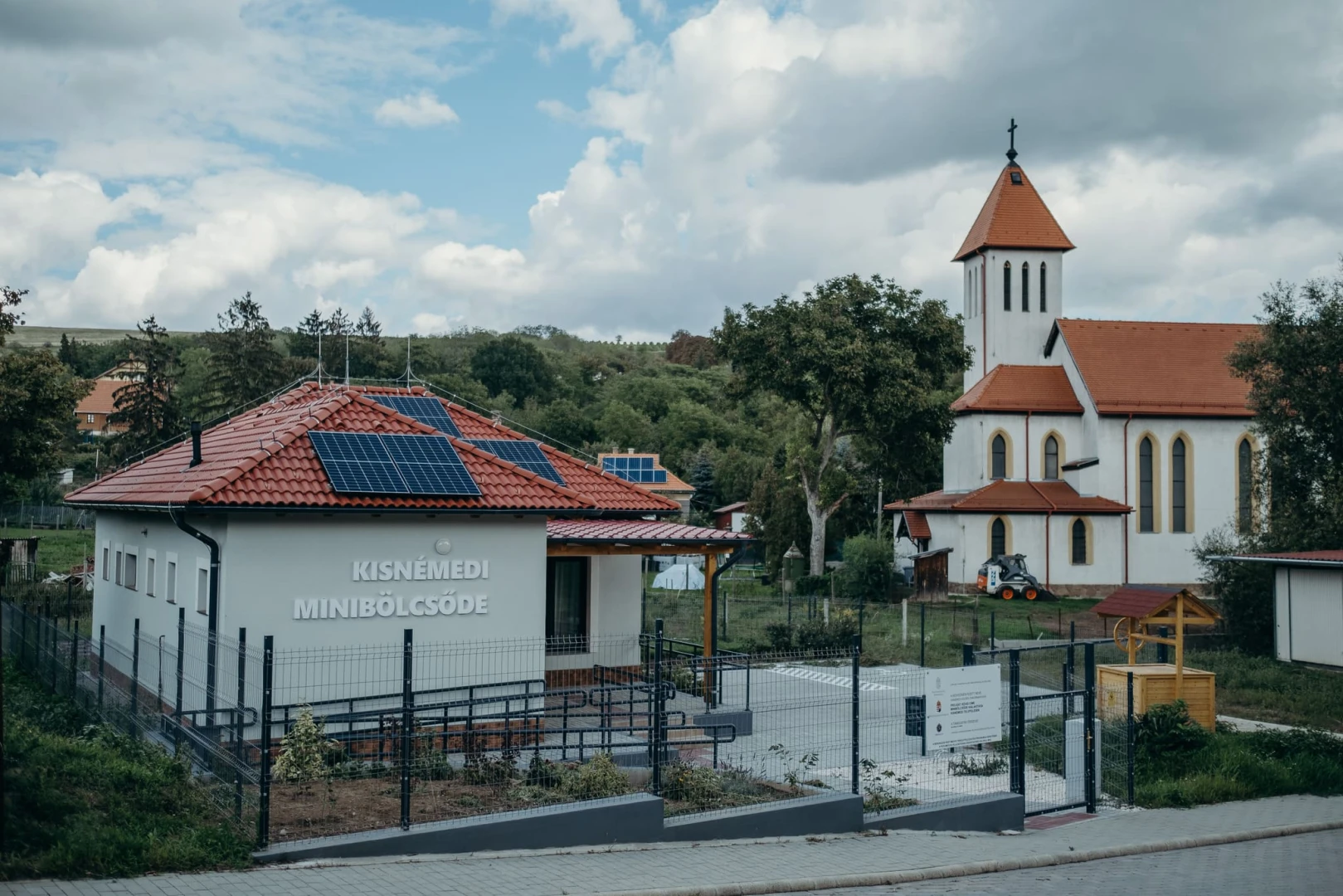 Új mini bölcsőde építése Kisnémedi községben